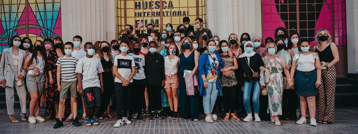 La premier de 'Las clases' llenó el Teatro Olimpia de Huesca y recibió una larga ovación